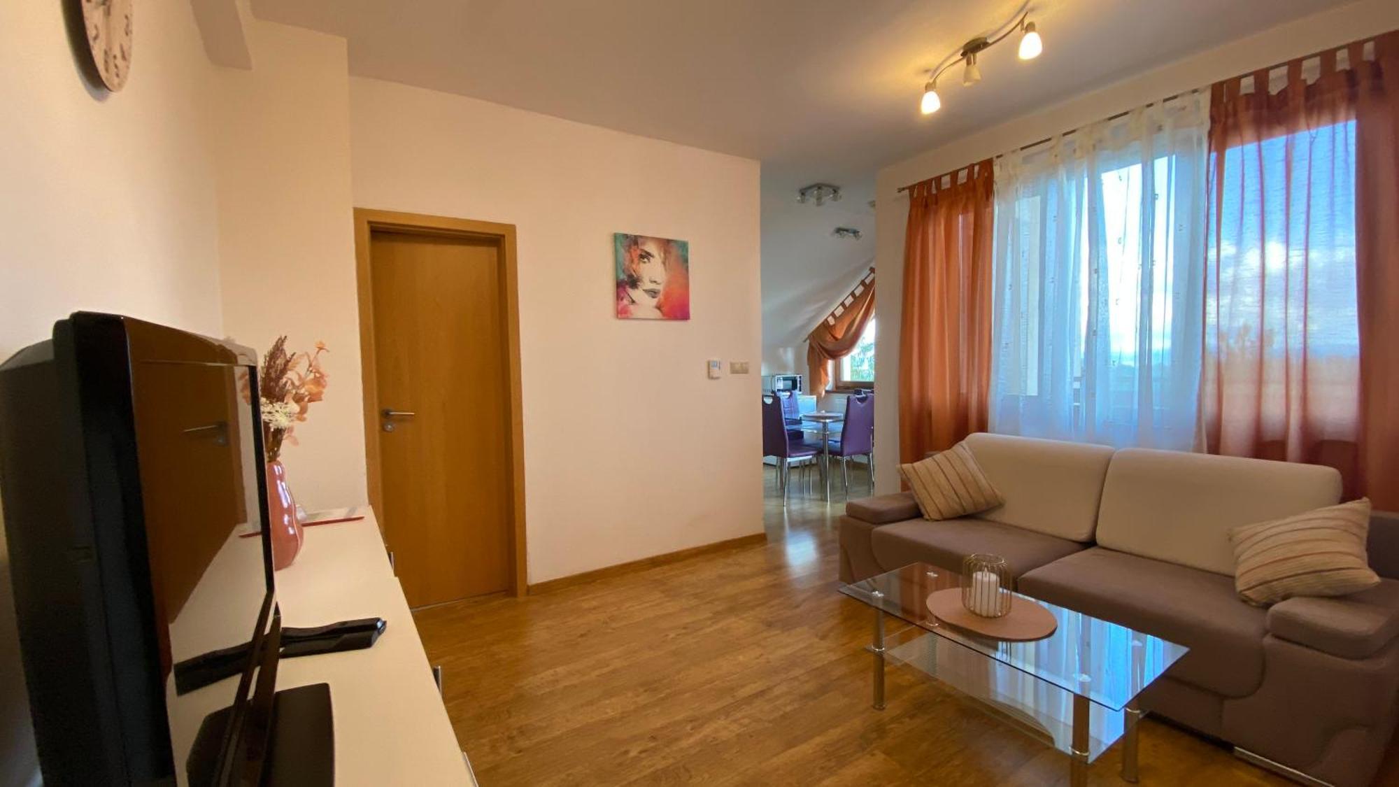 טטרנסקה לומניקה Apartments Piknik מראה חיצוני תמונה